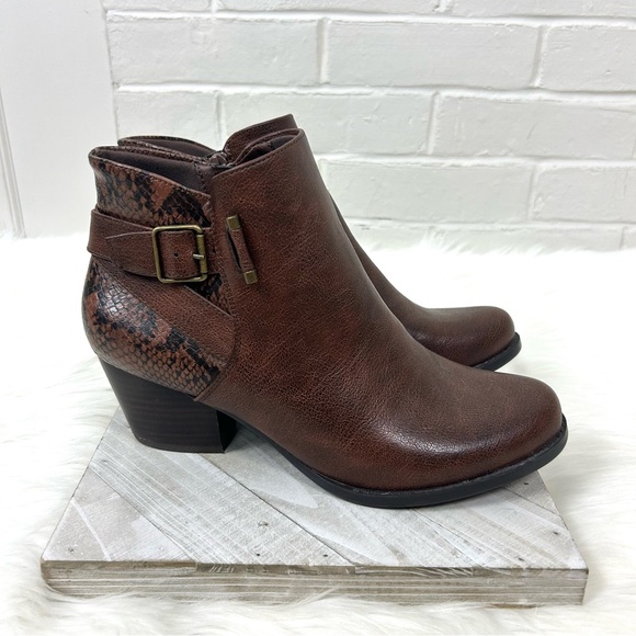 BareTraps Brown Snakeskin Accent Ankle Booties Size 10 - Picture 1 of 11